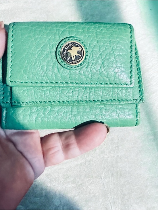 Hunting World Accessories - Hunting world Green Leather Compact Wallet